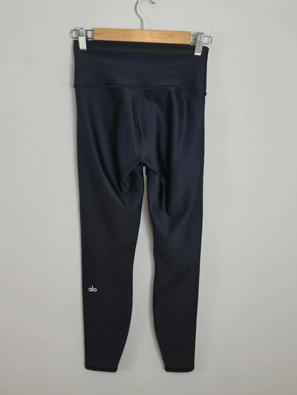 Alo Yoga 7/8 High-Waist Airlift Legging Size Small